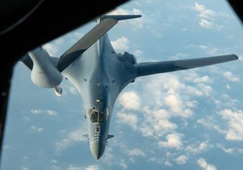 Negara Lain Sibuk Corona Amerika Siap Perang, Operasi Tempur Kapal Induknya Segera Digelar di Laut China Selatan, Jet Tempur F-22 Paman Sam Cegat Pesawat Patroli Rusia di Wilayah Ini