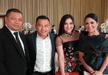 Perseteruan Makin Panas, Tak Terima Sang Kakak Dapat Makian Raul Lemos di Depan Netizen, Azriel Hermansyah Malah Balas dengan Doa: Apakah Sudah Jadi Teladan?
