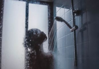 Jangan Anggap Sepele, Kita Ternyata Dilarang Mandi pada Jam-jam Ini, Bisa Sebabkan Kematian Mendadak!