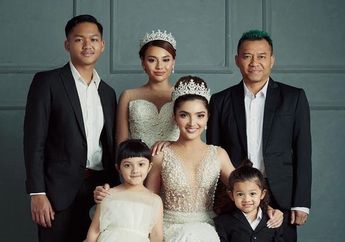 Dihantui Virus Corona, Anang Hermansyah Bersyukur Masih Bisa Salat Idul Fitri Berjamaah