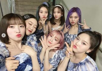 Berkah Comeback Formasi Lengkap, Oh My Girl Bawa Pulang Piala Keenam di The Show!