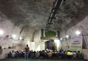 Terletak di Kedalaman 1,76 km di Perut Bumi dan Mampu Tampung Ratusan Jamaah, Baabul Munawwar Jadi Masjid Terdalam di Indonesia