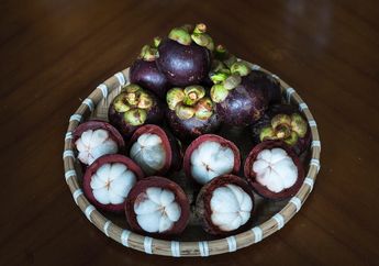 Tingkatkan Daya Tahan Tubuh & 4 Manfaat Buah Manggis yang Kaya Antioksidan
