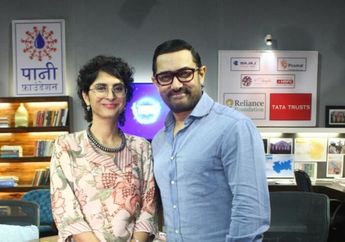 Asisten Pribadinya yang Telah Bekerja Selama 25 Tahun Meninggal Dunia, Aamir Khan Tertunduk Lesu Saat Melayat!