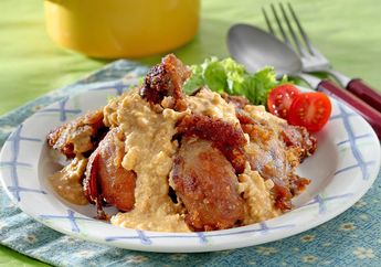 Resep Ayam Goreng Tepung Siram Telur Asin Enak Ini Tetap Bisa Disajikan Oleh Pemula Sekalipun