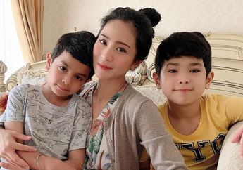 Di Tengah Pandemi Covid-19, Bunga Zainal Justru Kabarkan Putranya Sakit Demam Tinggi hingga sang Istri Poduser Tajir Kebanjiran Doa dari Para Penggemar