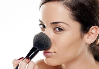 Cocok Buat Wajah Berminyak, Ini Pilihan Loose Powder Brand Lokal Ternama yang Murah Meriah