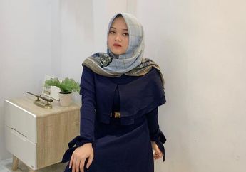 Inspirasi Outfit Elegan & Kasual Chic Untuk Lebaran Ala Putri Delina