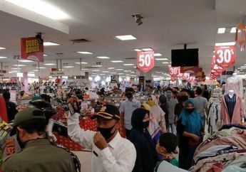Tak Tahan 2 Bulan Dikarantina Hingga Rela Berdesakan Demi Mejeng di Pusat Perbelanjaan, Para Pengunjung Mall di Medan Langsung Panas Dingin Usai Tahu Kasir Meninggal Akibat Corona