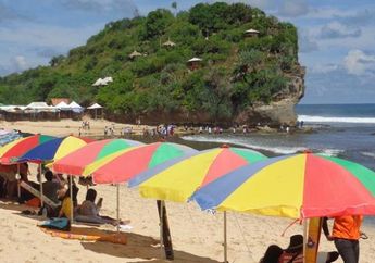 Kebelet Liburan, Ratusan Wisatawan Nekat Kunjungi Pantai Selatan Yogyakarta Lewat Jalur Tikus!