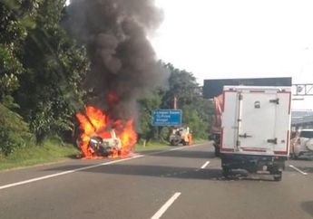 Suzuki X-Over Ludes Dilalap Si Jago Merah, Kenali Lagi Penyebab Mobil Terbakar