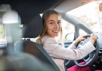 Feeling Good Saja Nggak Cukup, Begini Tips Untuk Mengatur Posisi Duduk yang Nyaman dan Aman Saat Kemudikan Mobil