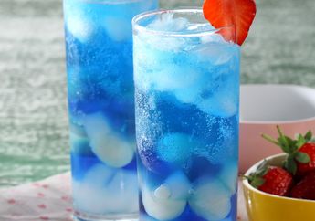 Resep Es Jeli Biru Enak, Minuman Segar yang Sayang Banget Dilewatkan