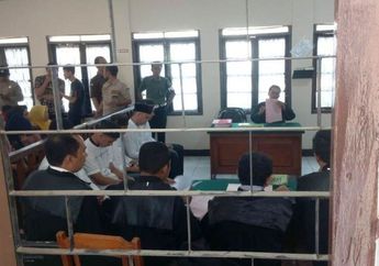 Bakar Polisi Hidup-hidup hingga Meregang Nyawa, Pengadilan Negeri Cianjur Tetapkan Hukuman Untuk 5 Mahasiswa dengan Vonis Maksimal 12 Tahun Penjara!