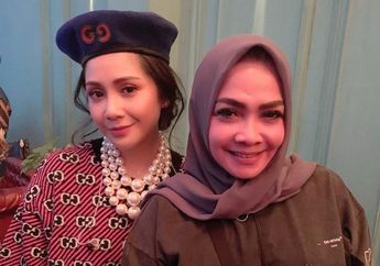Kecantikannya Tak Lekang Oleh Waktu, Rieta Amilia Dibanjiri Pujian hingga Disebut Mirip Syahrini Setelah Pamer Foto Lawasnya di Media Sosial!