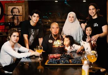 Mulan Jameela Pamer Foto Rapat Urusan DPR di Hunian Mewahnya, Ahmad Dhani Sesumbar Tak Ada Artis Sekarang Ini yang Bisa Ikuti Jejaknya, Sanggup Beli Rumah Mentereng di Pondok Indah