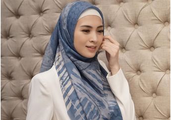 Khawatir Tertular Covid-19, Donita Nangis Saat Ibunya datang ke Rumah Bawakan Makanan Kesukaan Anaknya: Kita Dadah-dadah dari Pagar
