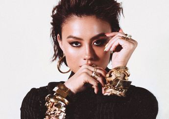 Rilis Lagu Baru 'Promises', Agnez Mo Bagikan Rahasia Kecil ke Penggemar!