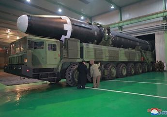 Inilah Hwasong-15 Rudal Kebanggaan Kim Jong Un, Sanggup Meluluhlantakkan AS dan Israel