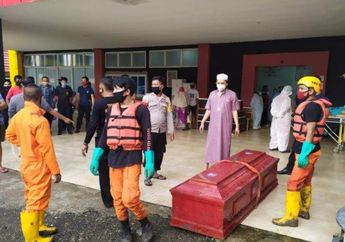 Penemuan Peti Mati yang Hanyut di Sungai Bikin Warga Geger dan Panik, Si Pemilik Peti Akhirnya Terkuak!