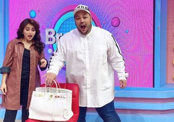 Ivan Gunawan Mendadak 'Ditembak' Artis Cantik Ini Hingga Diajak Tinggal Bersama, Ayu Ting Ting Murka hingga Buat Sang Desainer Lari Terbirit-birit