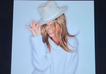 Bantu Tangani Pandemi Virus Corona, Aktris Jennifer Aniston Lelang Foto Tanpa Busana!