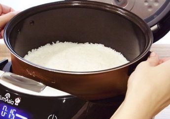 Jangan Jadi Kebiasaan! Hal Sepele ini Bisa Menyebabkan Nasi Dalam Rice Cooker Sering Basi