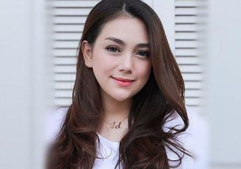 Sempat Buat Heboh Dengan Kabar Pernikahan Sesama Jenis, Artis Cantik Ini Kini Hidup Bahagia Dengan Brondong Bule, Beginilah Kondisi Rumah Tangganya Kini
