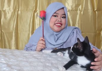 Dihujat Seantero Indonesia hingga Dicap Sombong Karena Sering Pamer Gaji, Kekeyi Ternyata Miliki Penghasilan Sampai Rp 100 Juta dalam Sebulan : Alhamdulillah, Bisa Beliin Mama Motor..