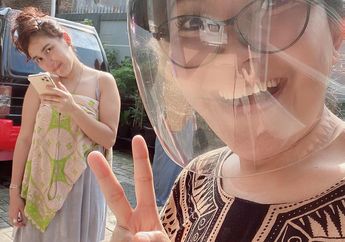 Sang Bunda Bangga Pamer Foto Ayu Ting Ting dengan Lingerie Tembus Pandang Saat Memanen Cahaya Mentari, Bukannya Bahagia Netizen Malah Minta Begini: 'Tolong Hapus Dong'