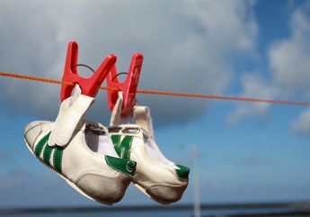 Enggak Khawatir Sepatu Kotor dan Dekil Bisa Dicuci dengan Mesin Cuci, Ini Tipsnya!