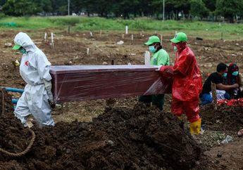 Pemakaman Jenazah Pasien Covid-19 Ditolak Kepala Daerah, Tindakan Sopir Ambulans yang Rela Antar Jenazah dari Jawa Timur ke Jakarta Banjir Pujian, Khofifah: Pengorbanan Luar Biasa!
