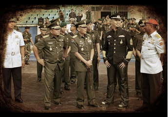 Cuma Ahmad Dhani yang Bisa Begini, Puji Setinggi Langit Maia Estianty Dibandingkan Mulan Jameela, Pentolan Dewa 19 Malah Kepergok Pasang Sikap Angkuh di Depan Jenderal