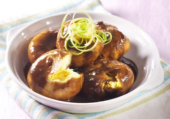 Resep Telur Penyet Saus Petis Enak Ini Bikin Nafsu Makan Langsung Meningkat