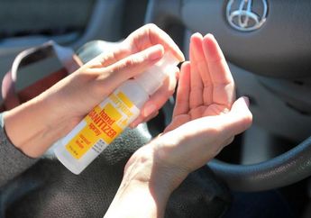 Tetap Aman Kelar Kendarai Mobil, Ini Pilihan Hand Sanitizer Spray di Minimarket