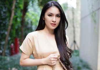 Jadi Istri Pengusaha yang Tajirnya Gak Ketulungan hingga Mampu Bagikan Suvenir Cincin Berlian, Sandra Dewi Kepergok Sering Pakai Barang Ini Berkali-kali