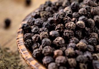 Jadi Bumbu Masak Favorit, Ternyata Lada Hitam Bisa Sebabkan Efek Mengerikan Bagi Kesehatan, Gak Nyangka!