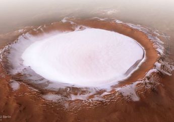 Pemandangan Indah di Planet Mars: Kawah Beku hingga Gunung Api Raksasa