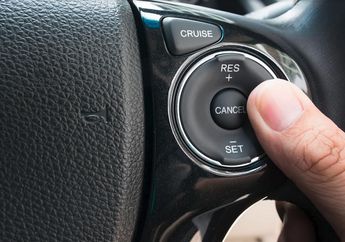 Tanpa Injak Gas Mobil Bisa Jalan Sendiri, Kenalan Yuk Dengan Fitur Cruise Control