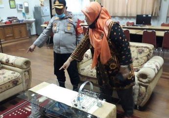 Lurah Ngamuk dan Obrak-abrik Ruang Kepala Sekolah SMA Negeri di Tangsel Lantaran 6 Siswa Titipannya Tak Lolos, Badan Kepegawaian Turun Tangan Hingga Singgung Kode Etik dan Sanksi Disiplin untuk Oknum PNS