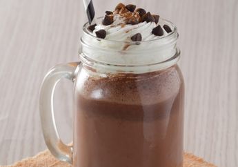 Resep Chocolate Chips Cinnamon Frappuccino Enak, Minuman Segar Spesial yang Sayang Dilewatkan