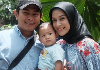 Dinikahi Pria Kaya Raya yang Punya 7 Perusahaan, Artis Cantik Ini Sampai Rela Belajar Masak Dengan Cucu Presiden!