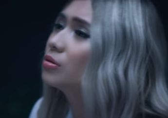 5 Bagian Lirik Lagu 'Lose' dari NIKI yang Bikin Nangis Banget!