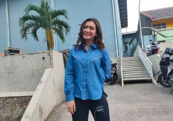 Masih Belum Terpikir soal Pasangan, Dhea Annisa Tak Mau Buru-buru Menikah