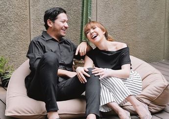 Ditawari Foto Keluarga Bareng Gisella Anastasia, Gading Marten Terus Berkelit hingga Buat Sosok Ini Kicep Tak Berkomentar, Ibu Gempi: Yang Penting Kita Adem, Gak Perlu Foto Aneh-aneh