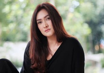 Masih Betah Sendiri Usai Cerai dari Zack Lee, Nafa Urbach Ungkap Mak Comblang Dadakan hingga Masih Belum Kantongi Restu untuk Dapat Jodoh: Enggak Ada Lampu Hijau!