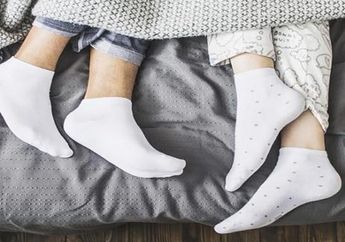 Wow! Coba Tidur Menggunakan Kaus Kaki Basah Malam Ini, Siap-siap Kaget dengan yang Terjadi Esok Pagi!