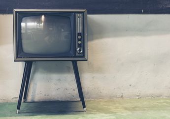 UU Cipta Kerja Ditandatangani Jokowi, Siaran TV Ini Ikut Jadi Korban, Digantikan dengan TV Digital