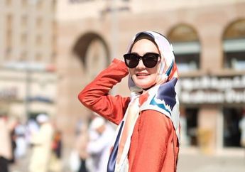 Potret Umrahnya Bersama Keluarga Beredar di Media Sosial, Luna Maya Didoakan Segera Pergi ke Mekkah Bersama Pendamping Hidupnya, Netizen: Mudah-mudahan Kelak Umrah Bareng Suami...