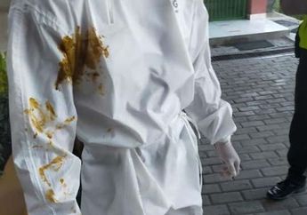 Foto Baju Hazmatnya Dilumuri Tinja Bikin Geger, Respons Nakes di Surabaya Pada Keluarga Pasien Covid-19 Jadi Sorotan